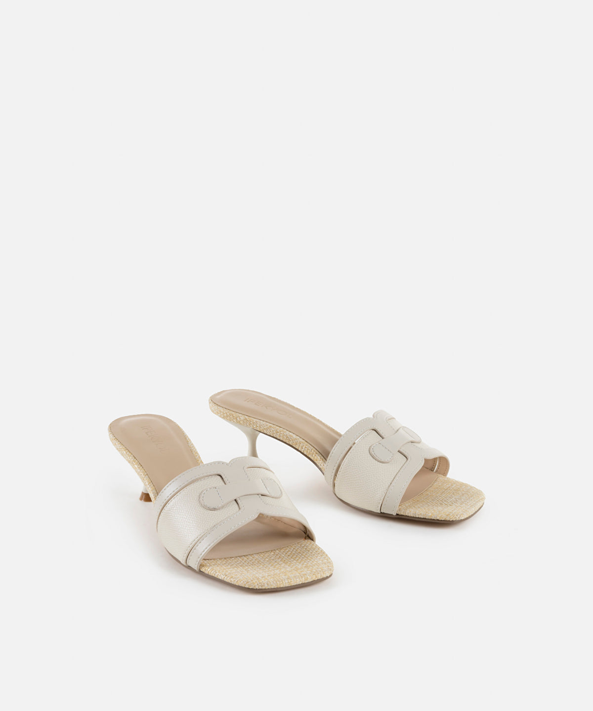 Kitten-Heel Contrast Slippers