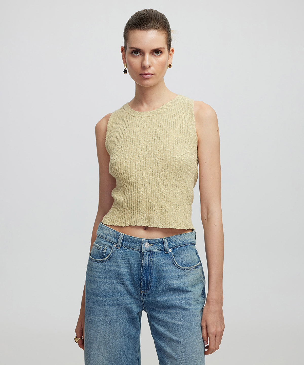 Zoomed Textured Knit Top