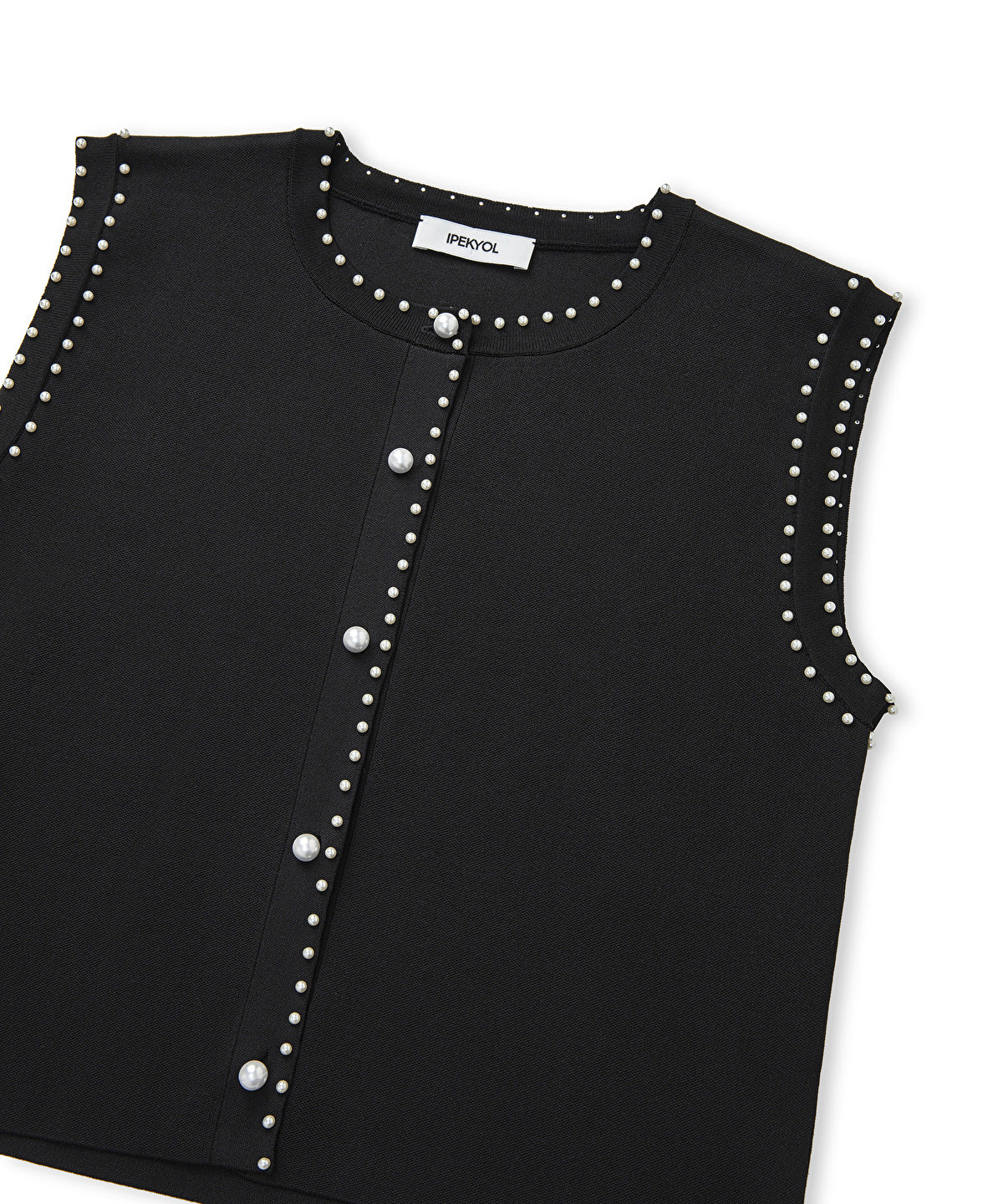 Zoomed Knit Vest with Faux Pearls