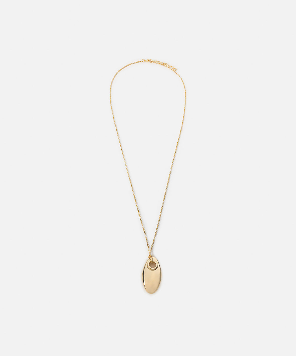 Necklace with metal pendant