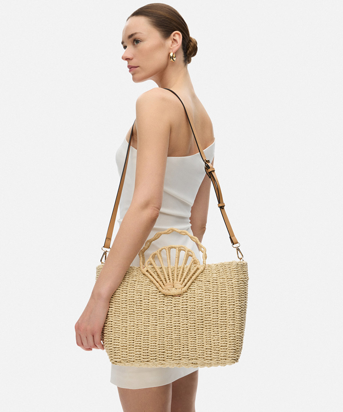Seashell Handle Bag