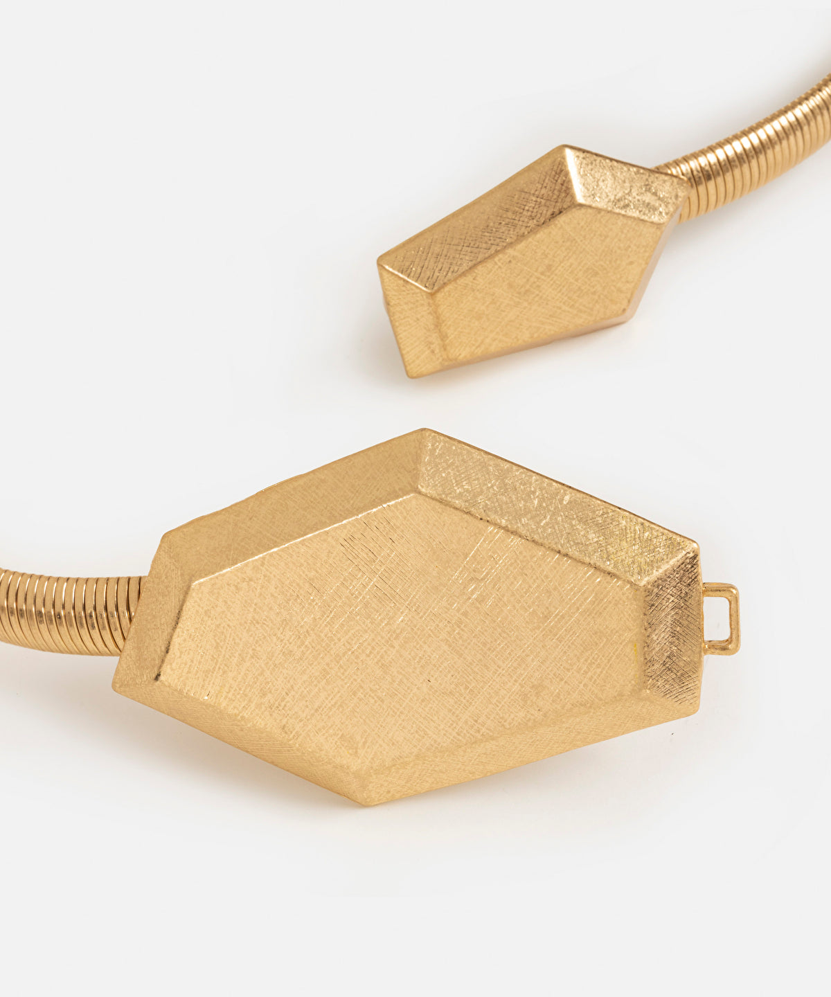 Zoomed Metal Belt With Geometric Buckle