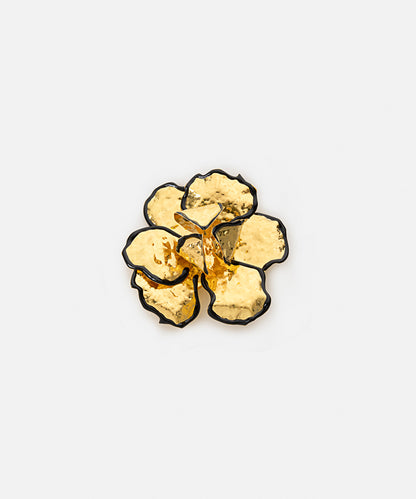 Flower brooch