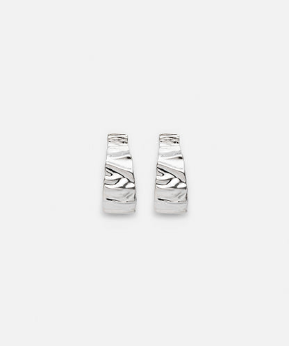 Textured hoop earrings