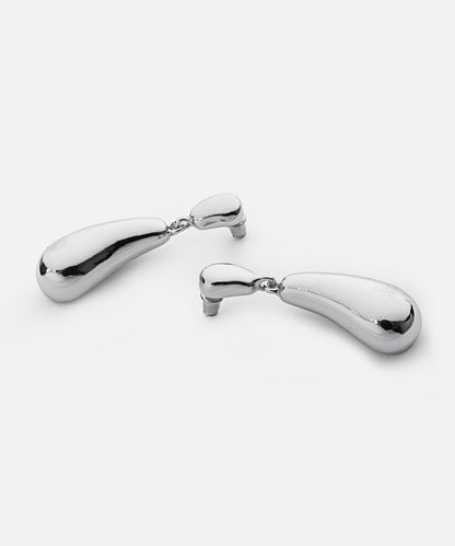 Metal dangle earrings