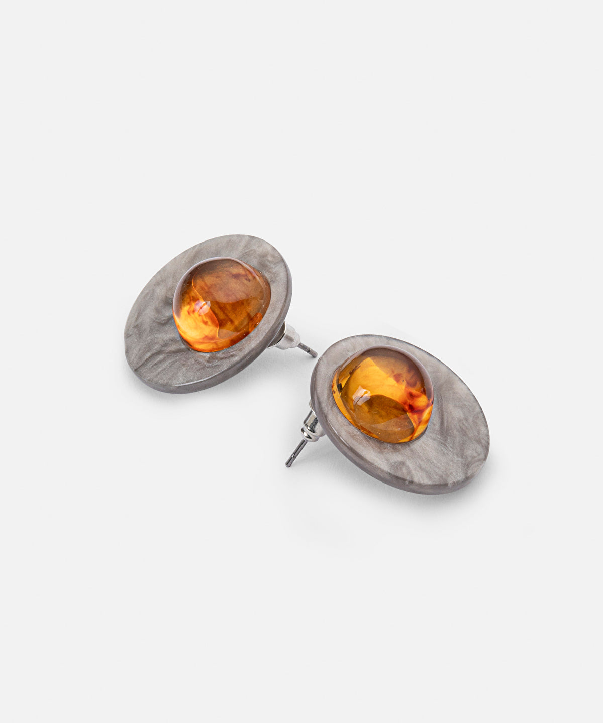 Zoomed Contrast Acrylic Earrings