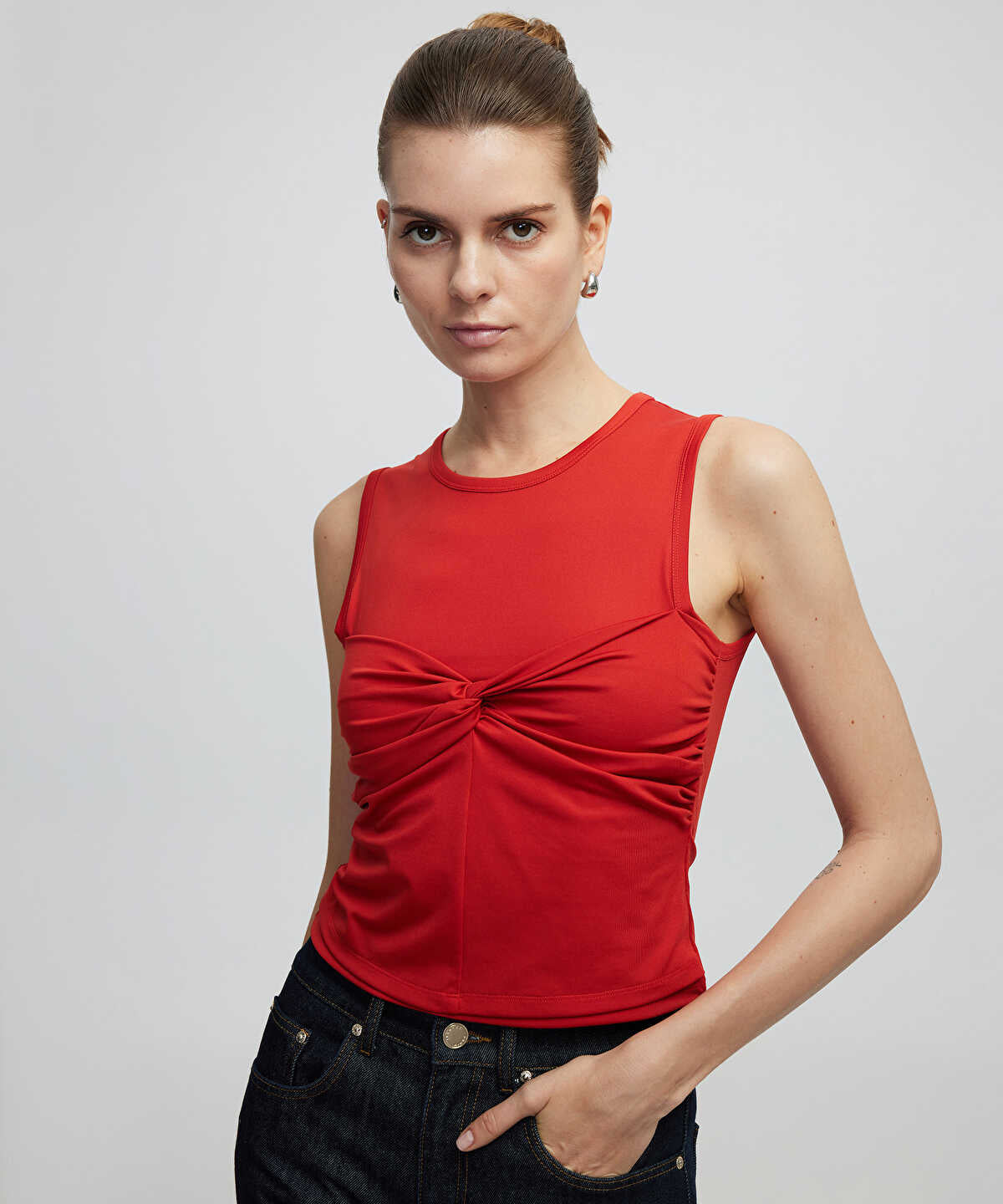 T-Shirt With Knot