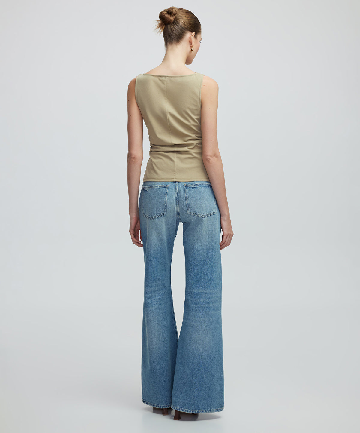 Zoomed Gathered T-Shirt