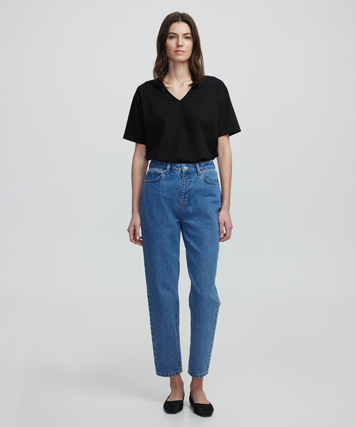 Zoomed V-Neck T-Shirt
