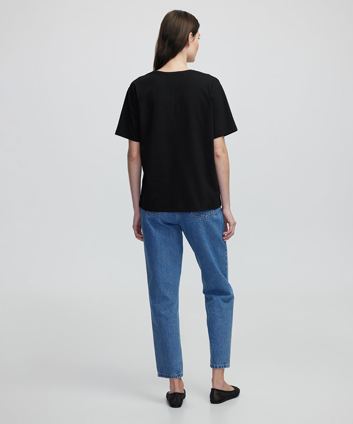 Zoomed V-Neck T-Shirt