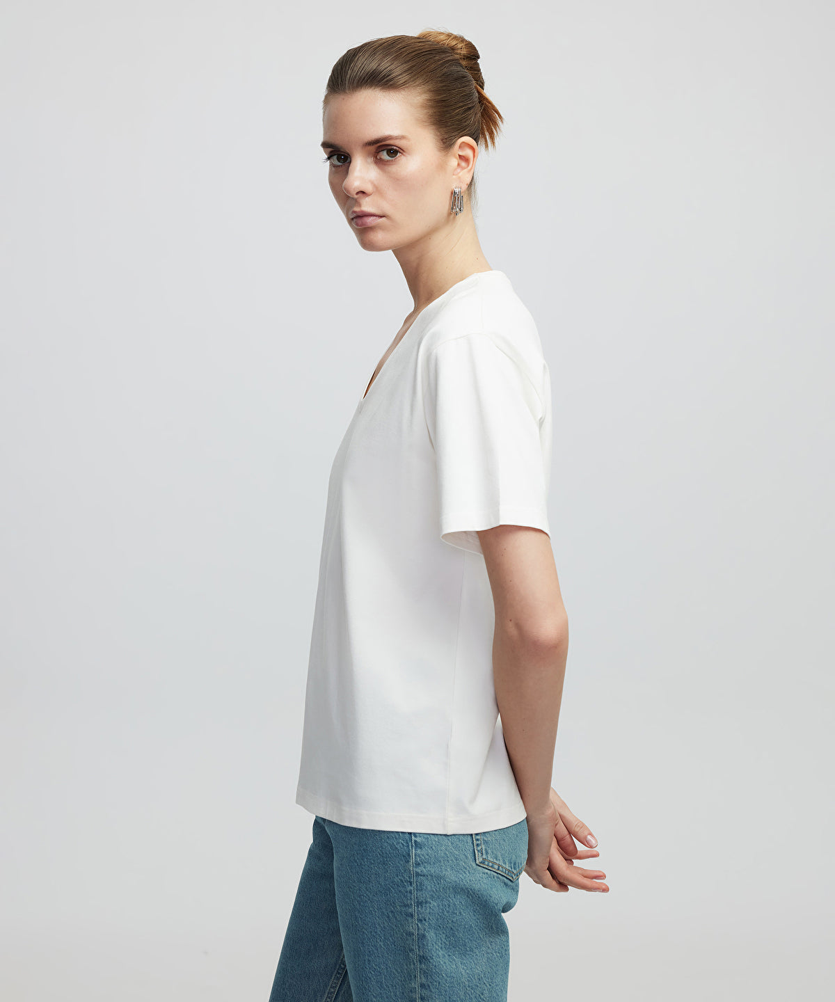 Zoomed V-Neck T-Shirt
