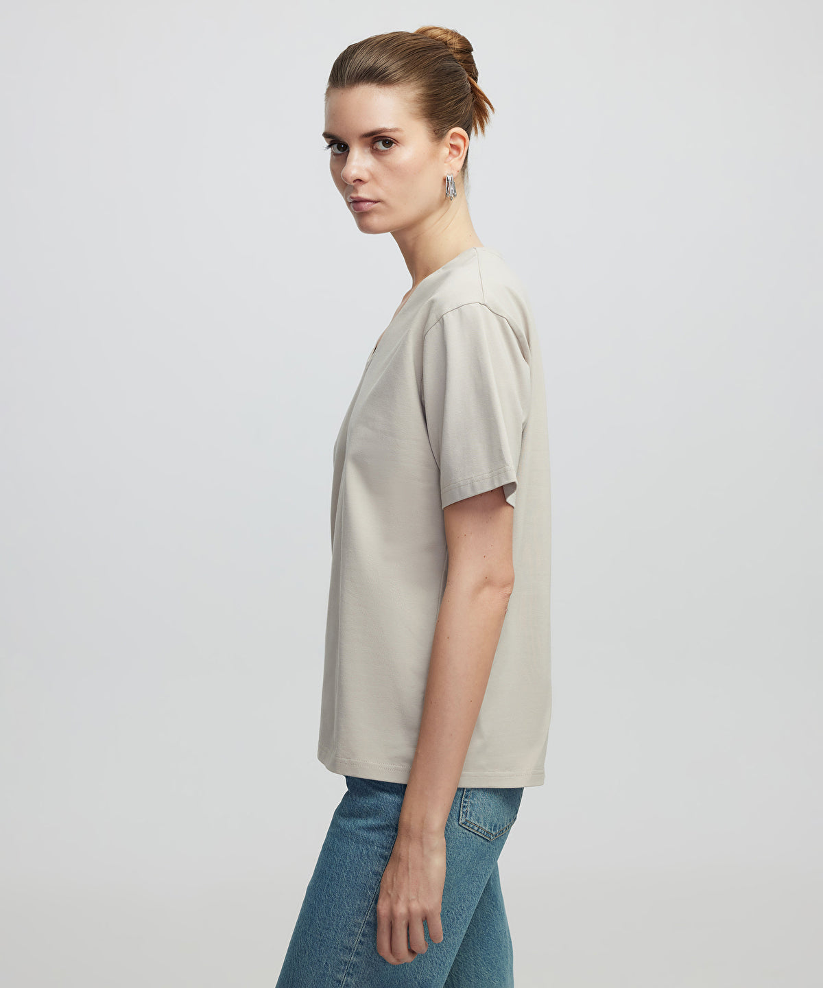 Zoomed V-Neck T-Shirt