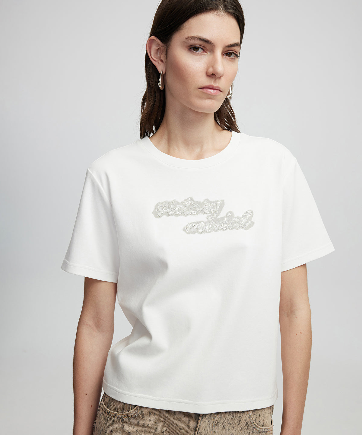 Zoomed T-Shirt With Embroidered Slogan