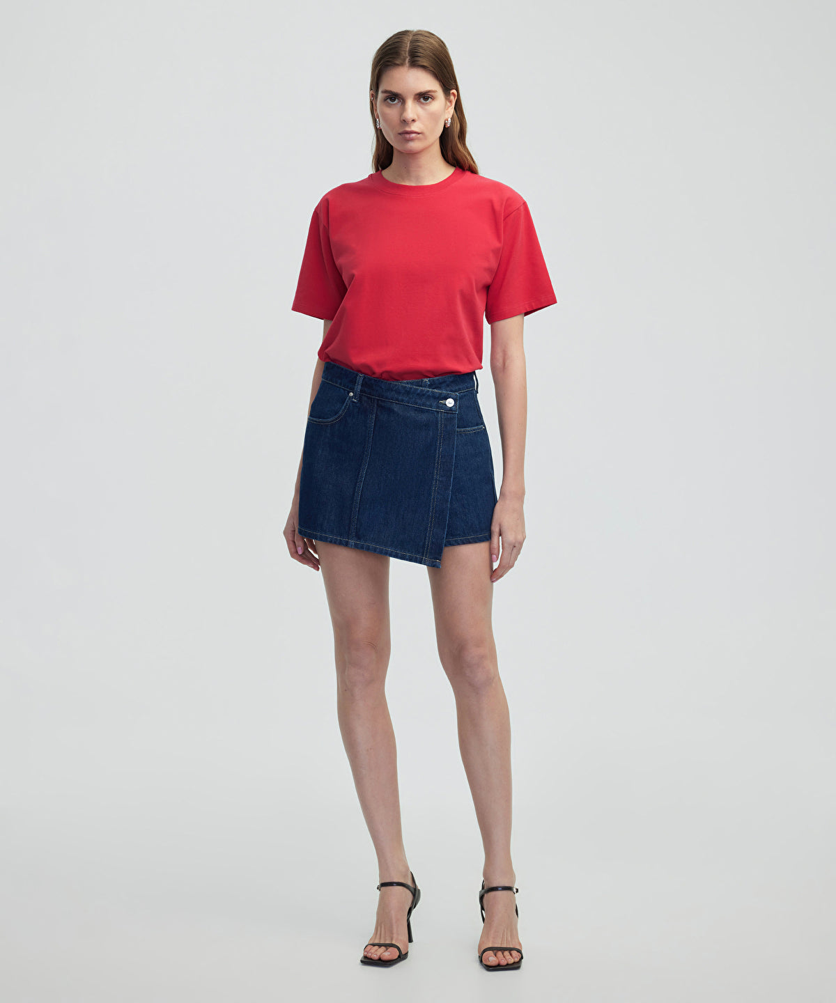 Zoomed Basic T-Shirt