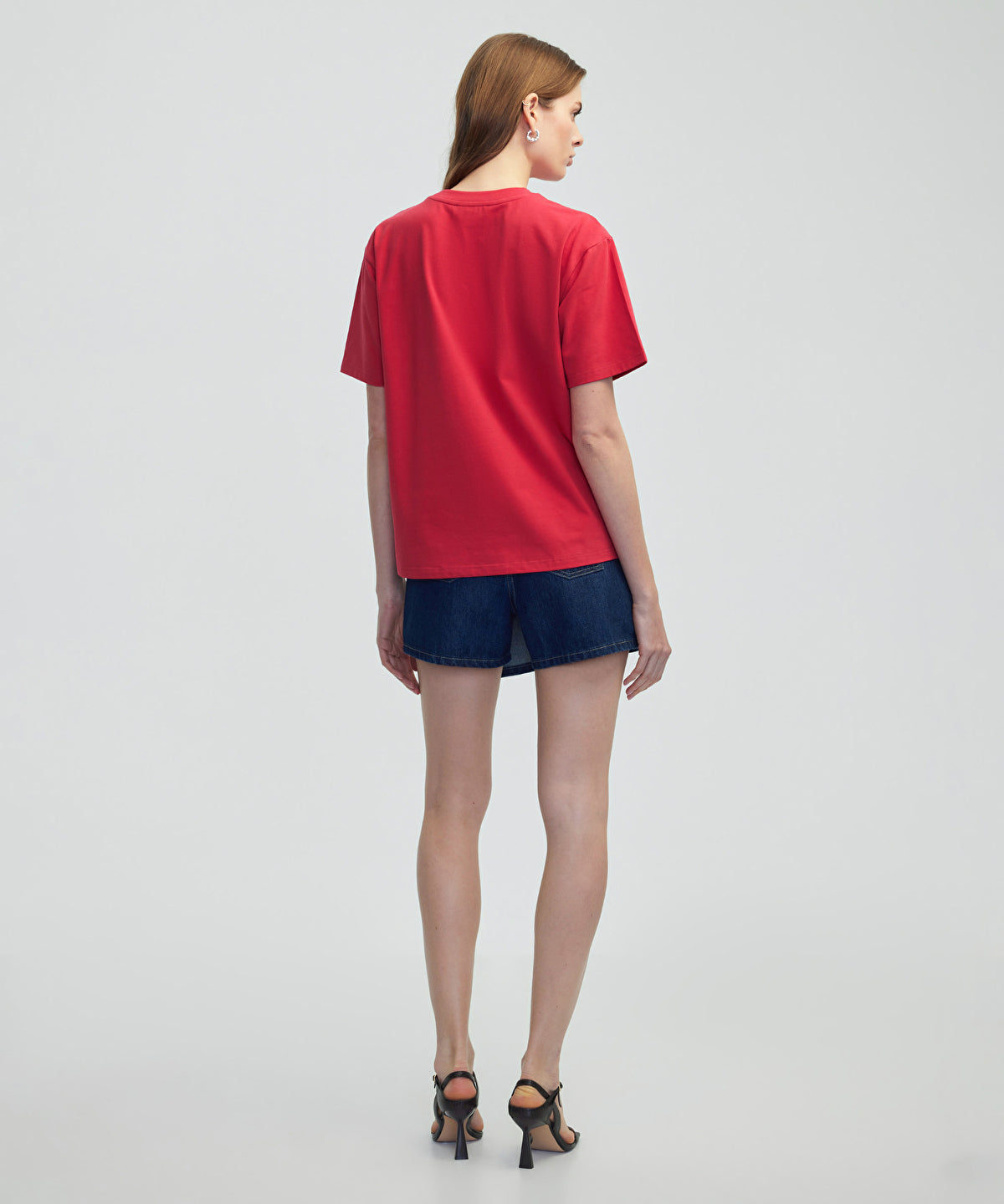 Zoomed Basic T-Shirt