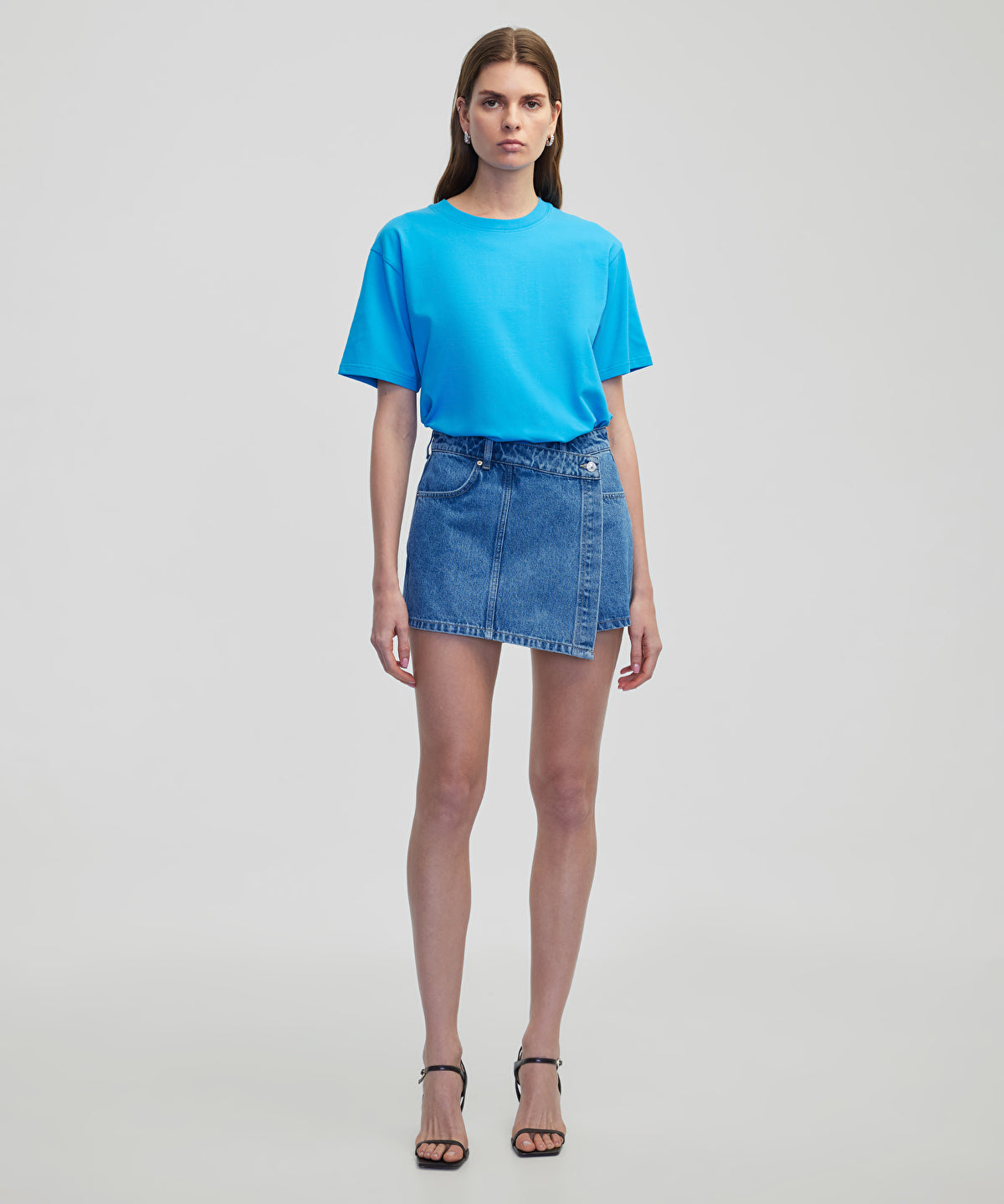 Zoomed Basic T-Shirt