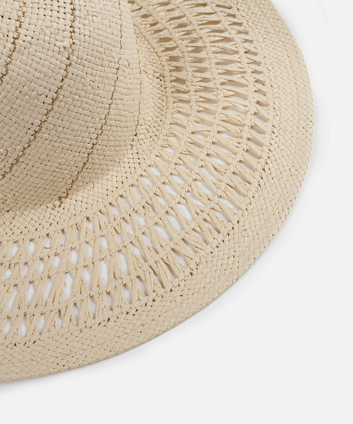 Zoomed Straw Hat