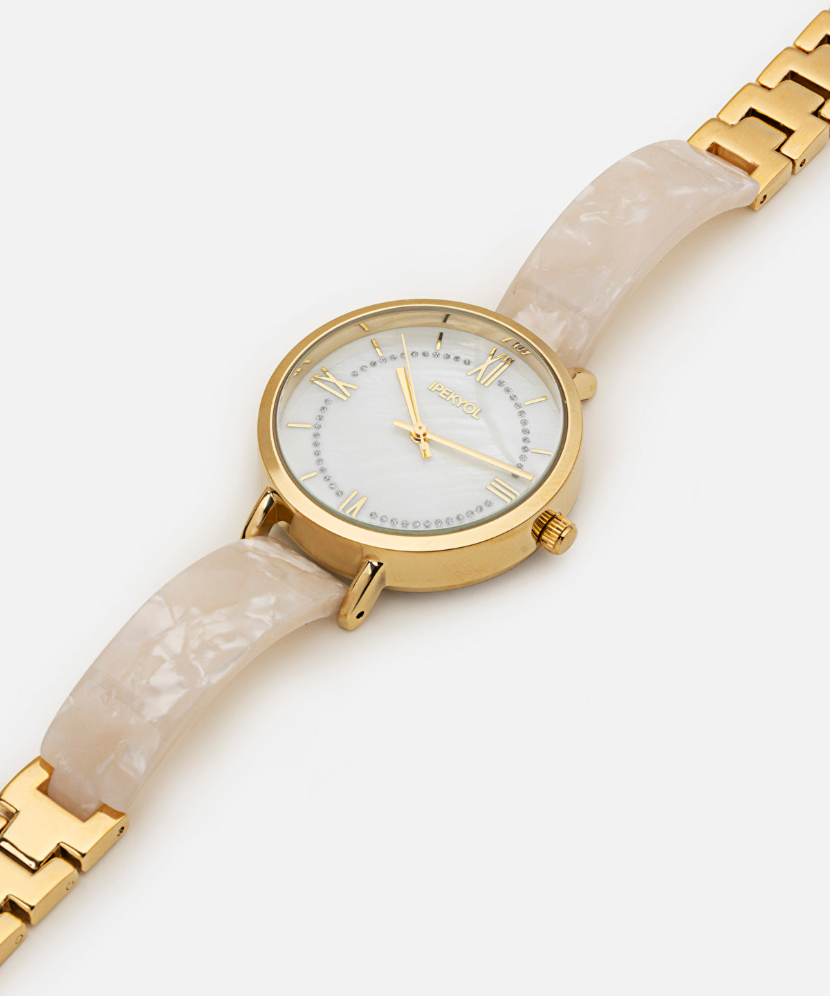Round wristwatch