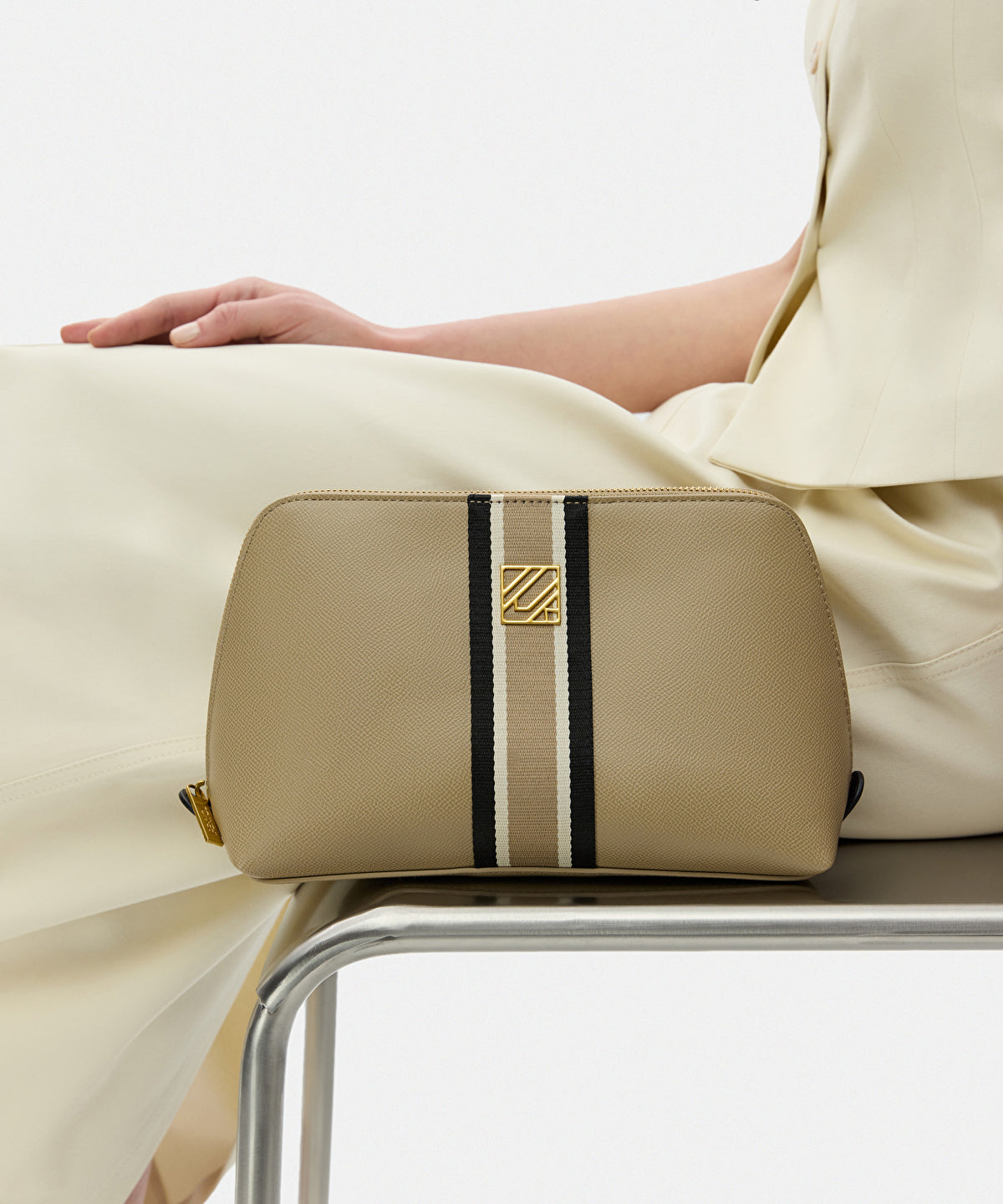 Zoomed Grosgrain Stripe Cosmetic Bag