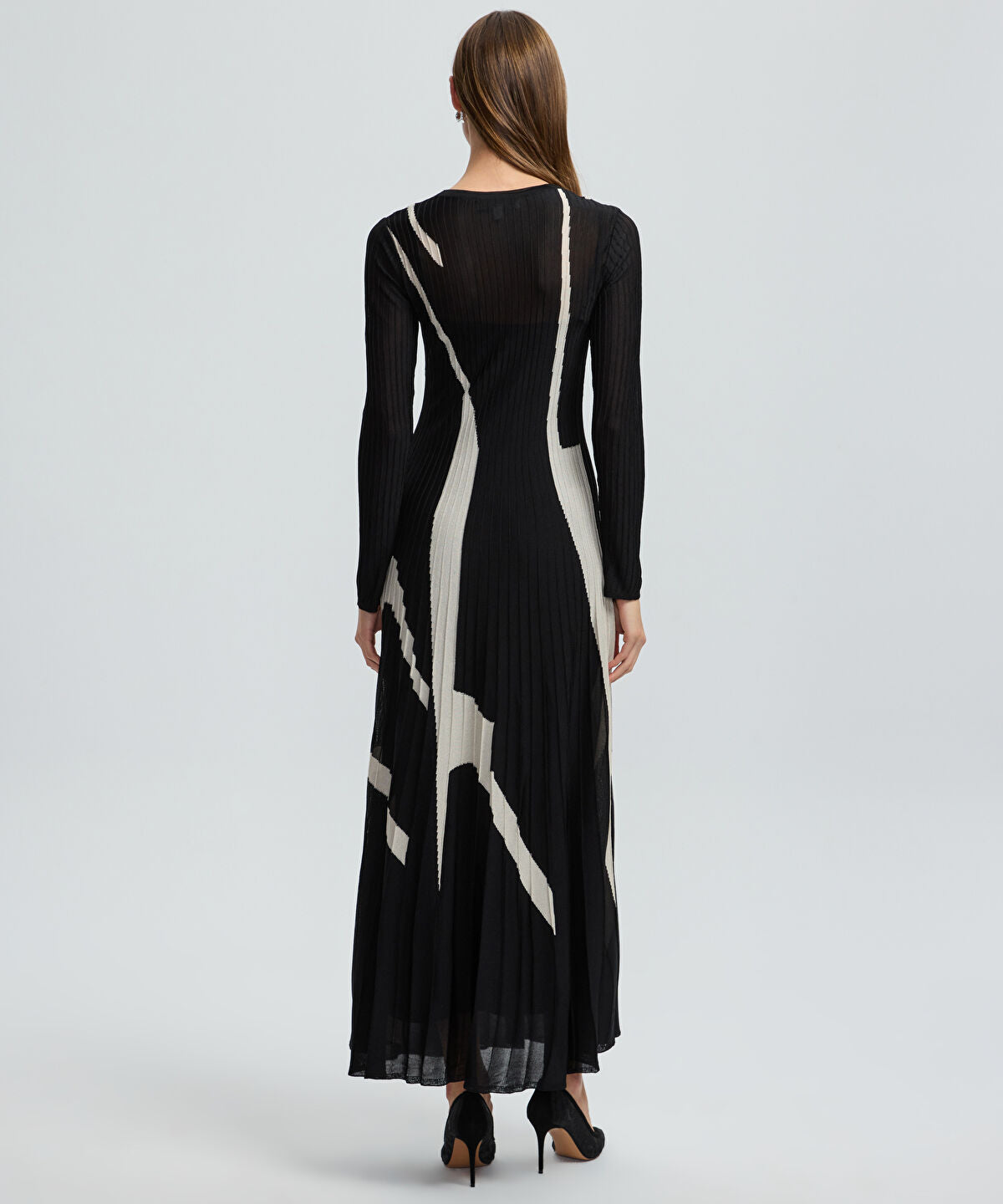 Zoomed Color-Block Pleated Knit Dress