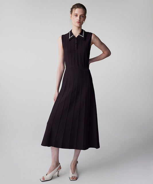Contrast Collar Knit Dress
