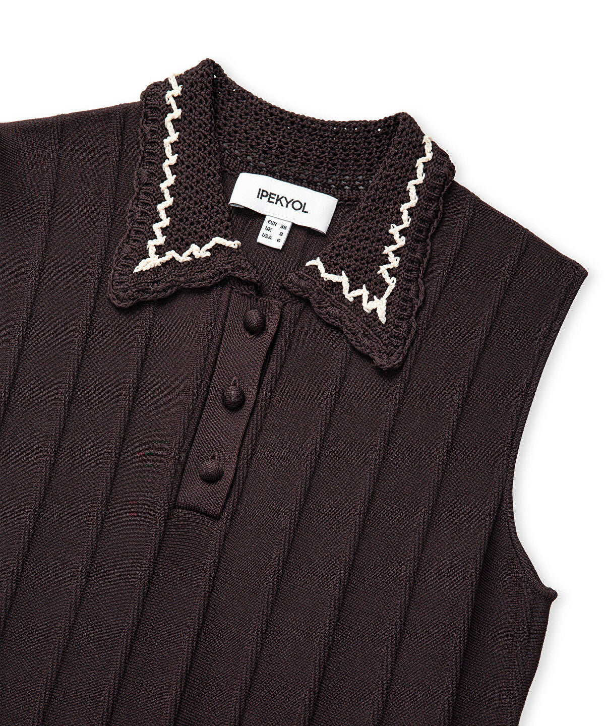 Contrast Collar Knit Dress