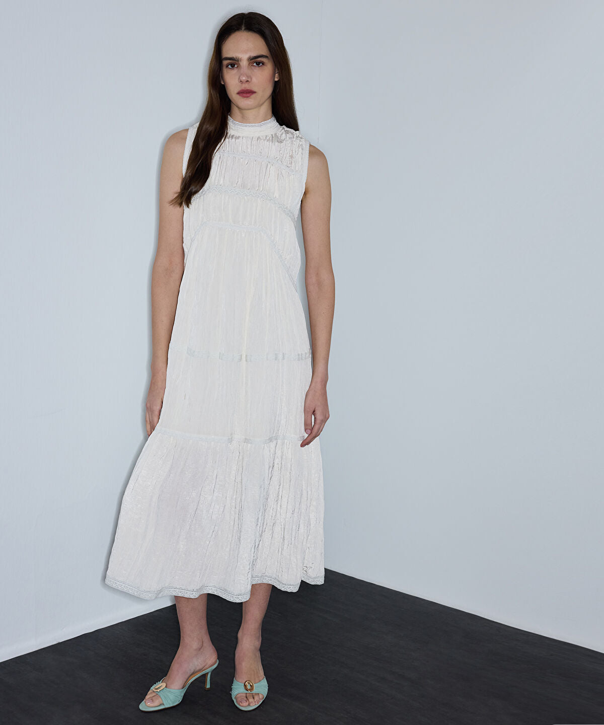 Crinkled Lace-Trim Midi Dress