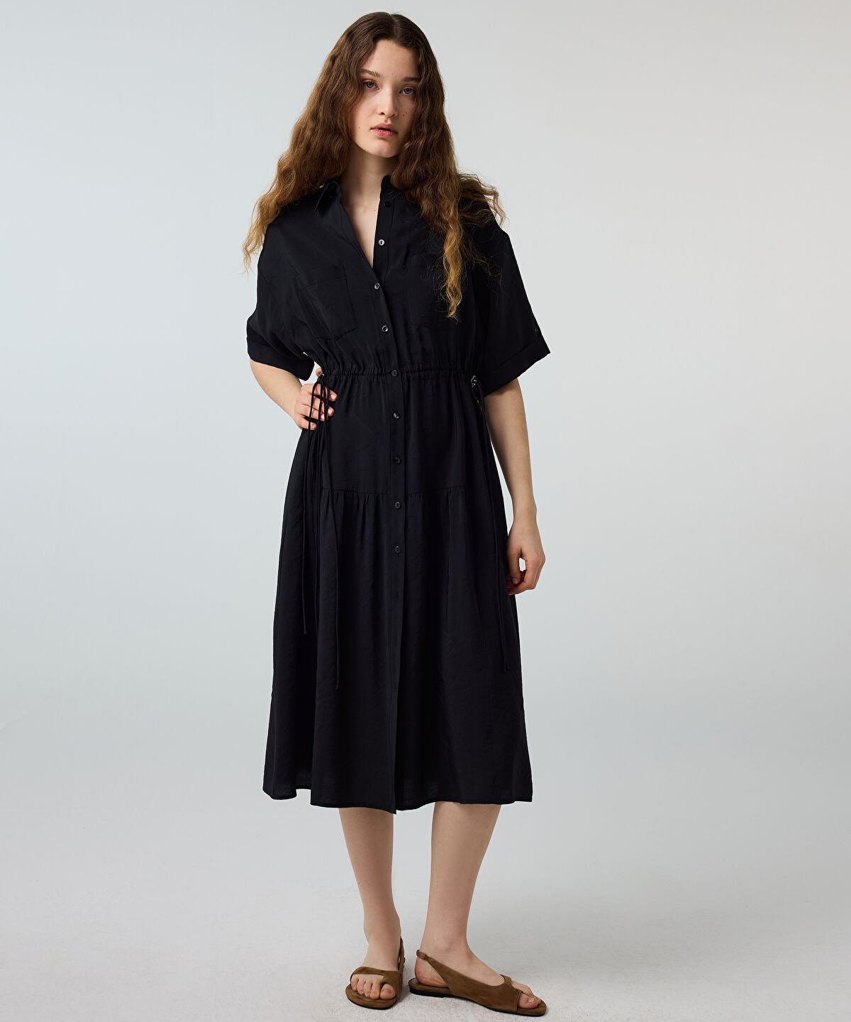 Zoomed Adjustable Cinch-Waist Shirt Dress