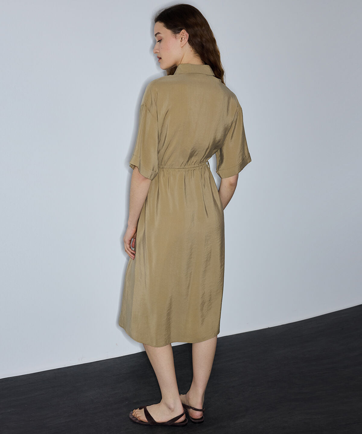 Zoomed Adjustable Cinch-Waist Shirt Dress