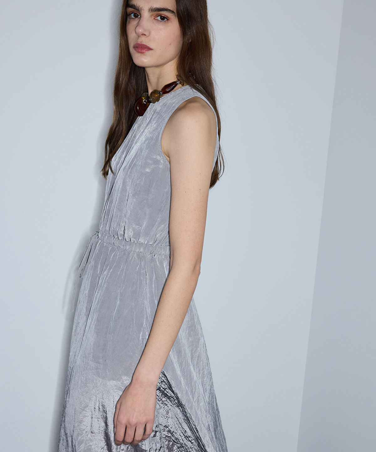 Zoomed Crinkled-Texture Dress