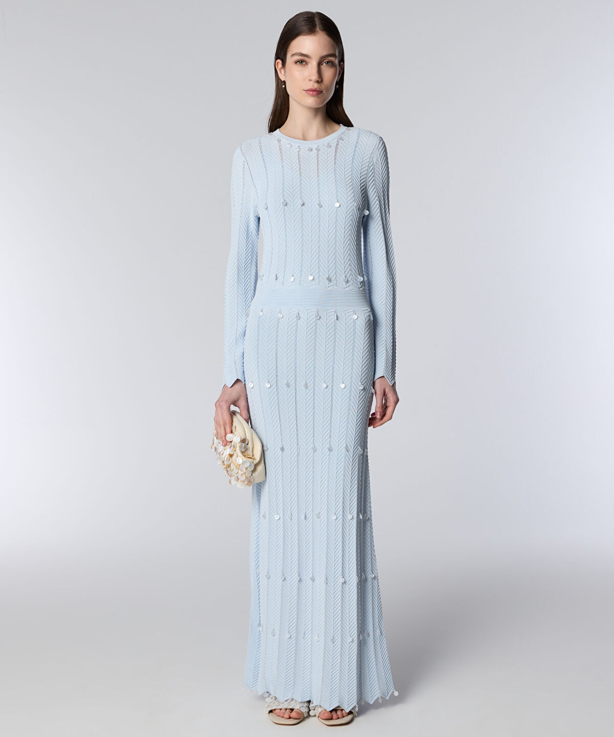 Zoomed DRESS