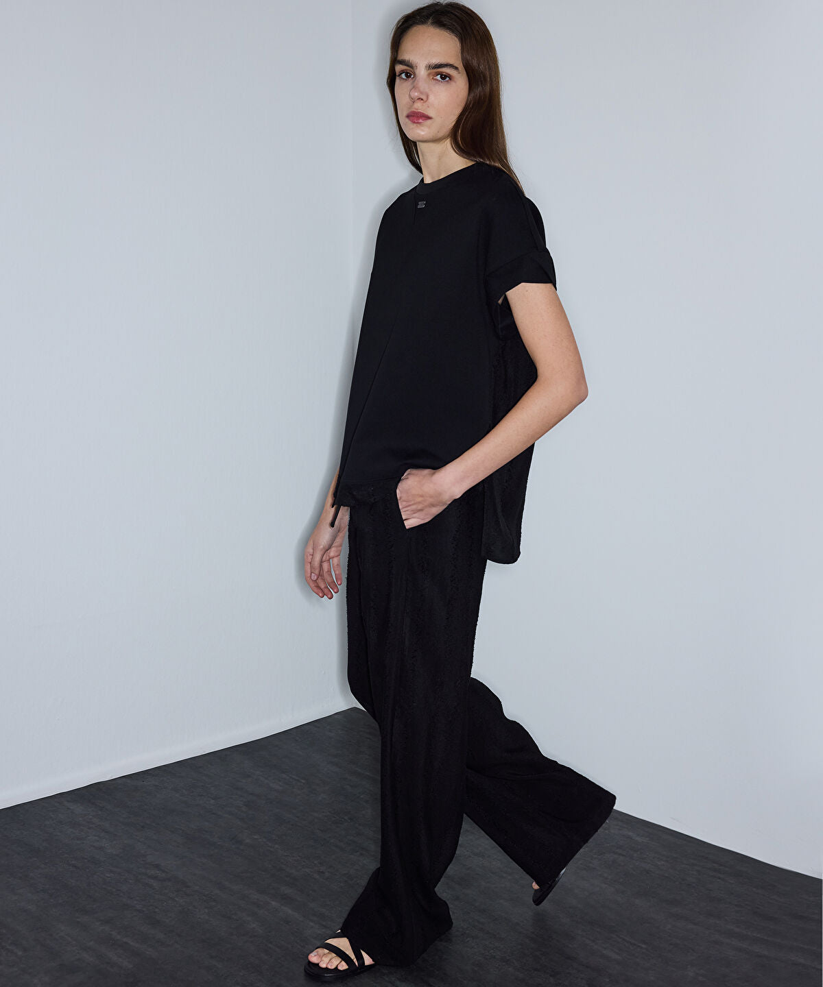 Zoomed Jacquard Wide-Leg Trousers