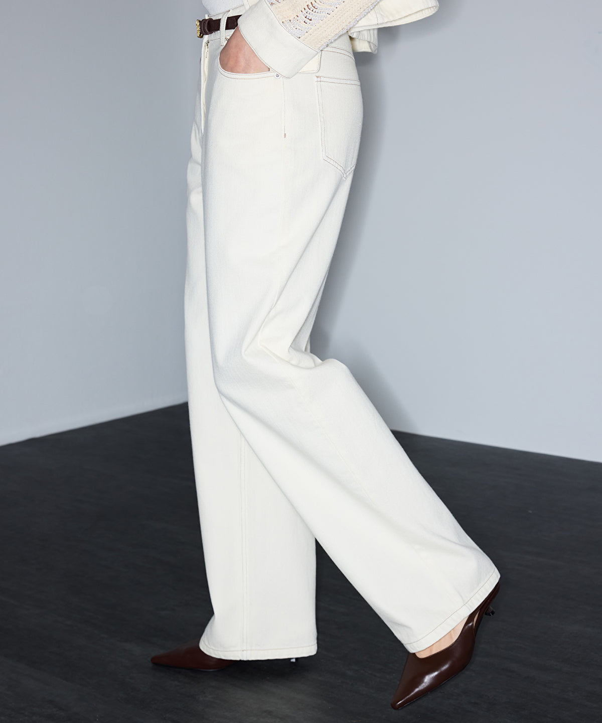 Zoomed Non-Denim Trousers