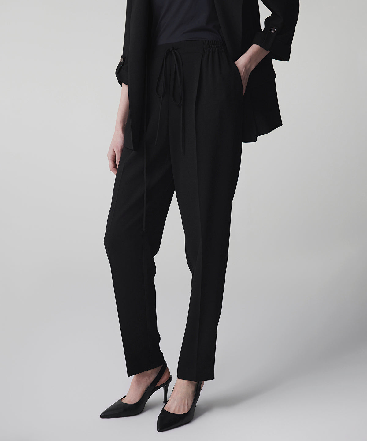 Zoomed Elastic Waist Trousers