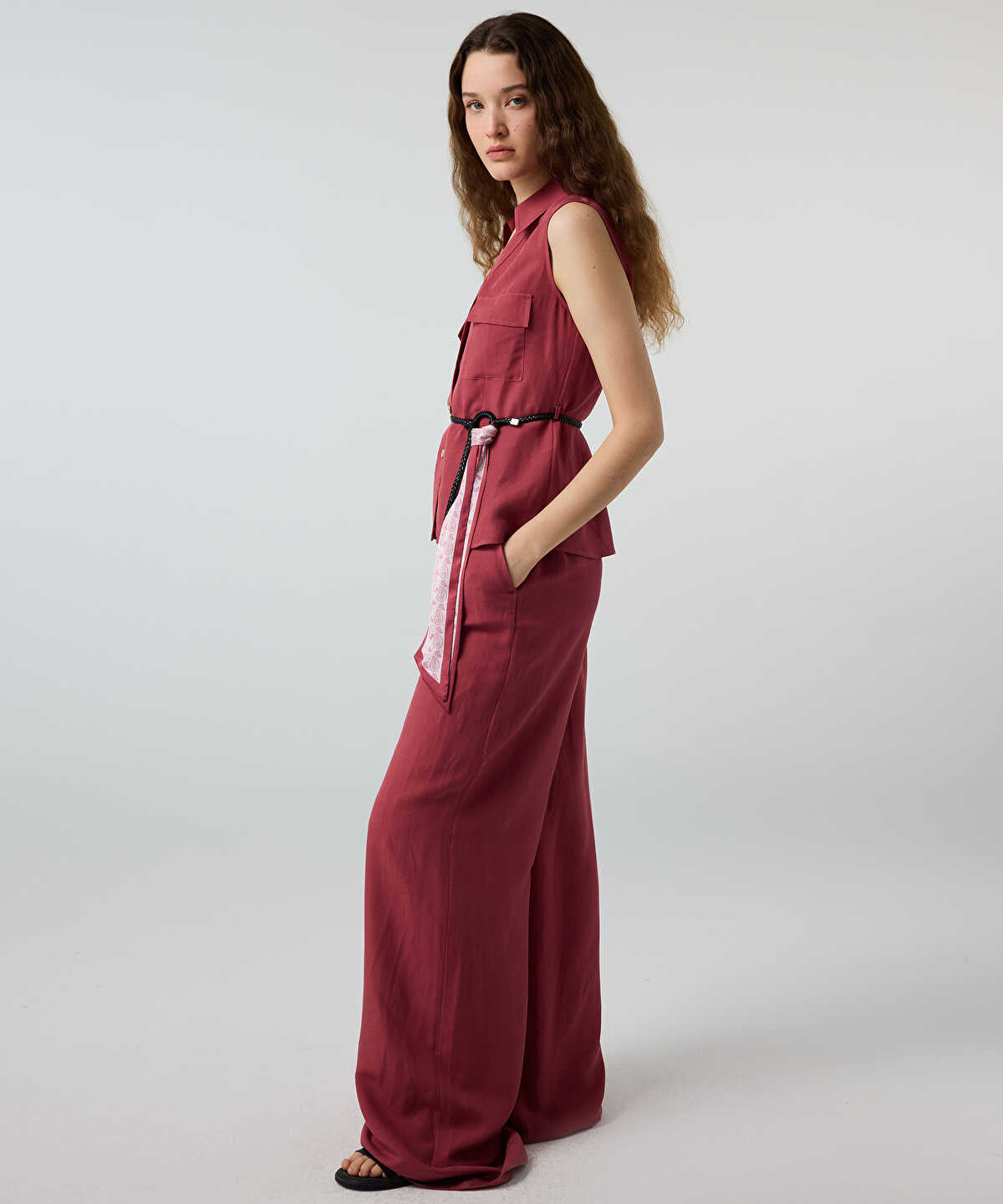 Wide-Leg Trousers