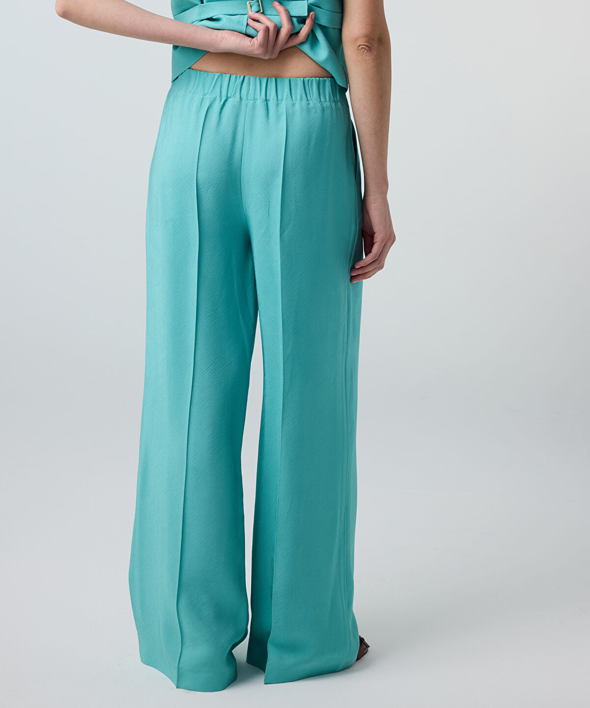Zoomed Textured Wide-Leg Trousers