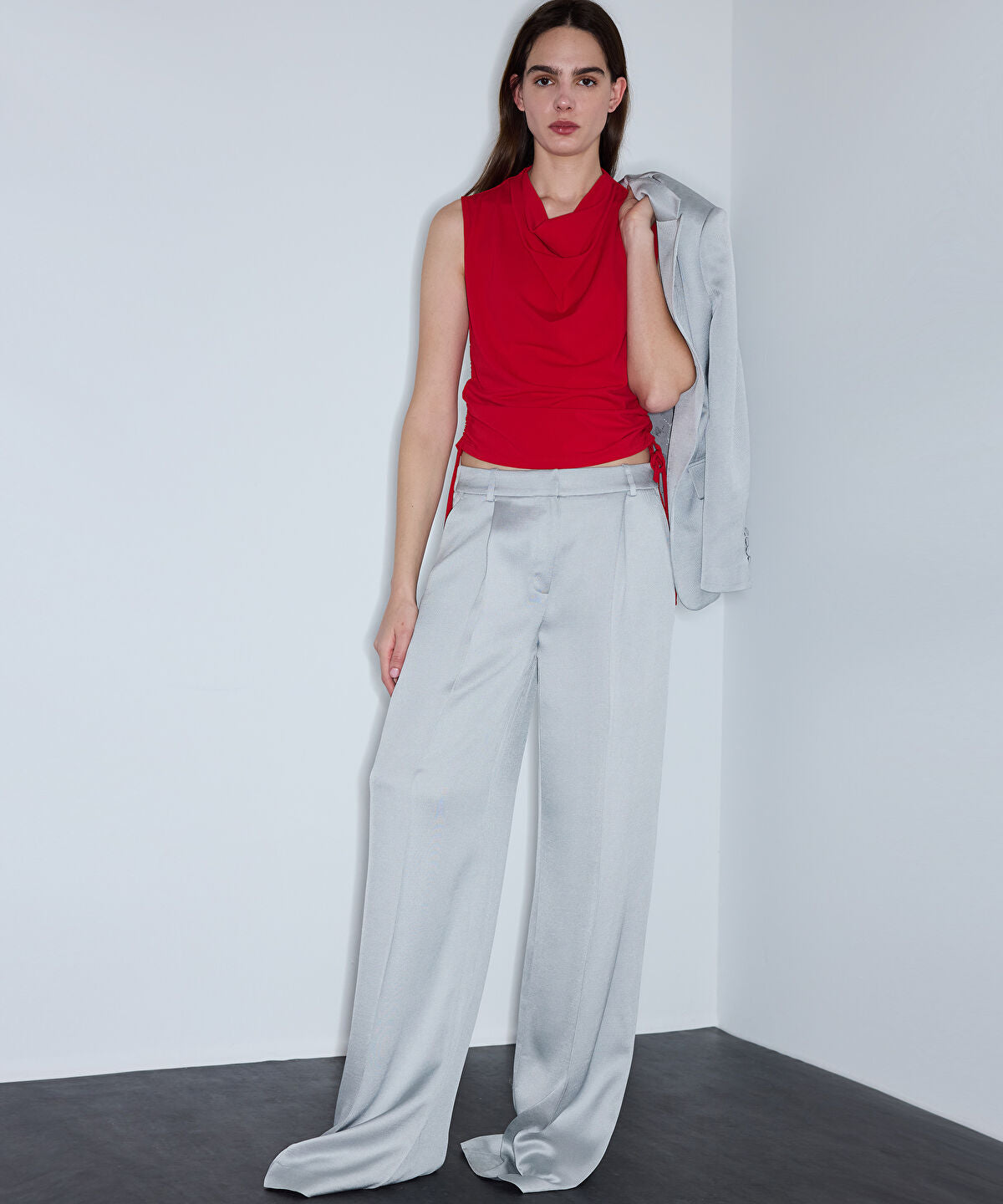Zoomed Shiny Tailored Trousers