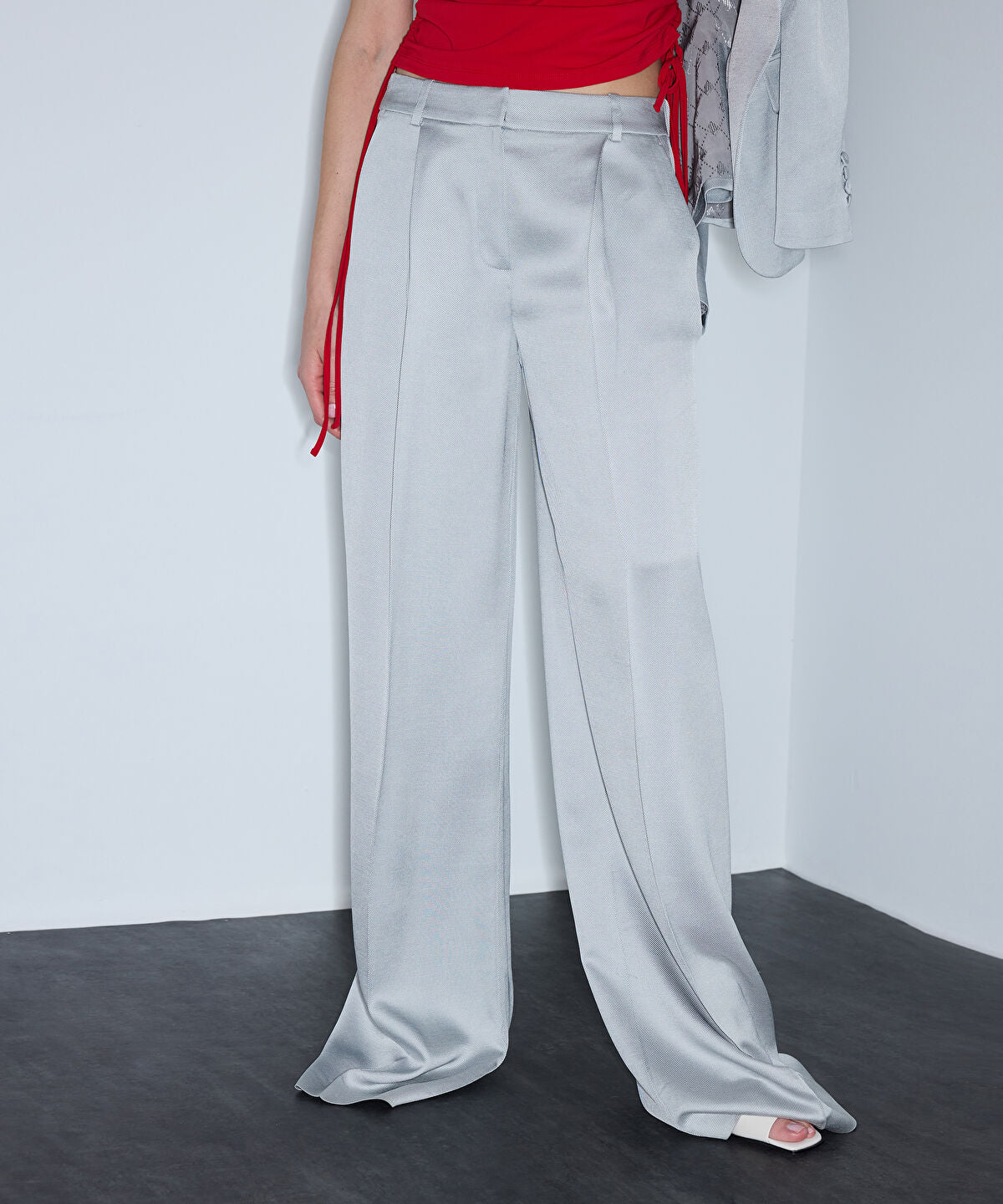 Zoomed Shiny Tailored Trousers