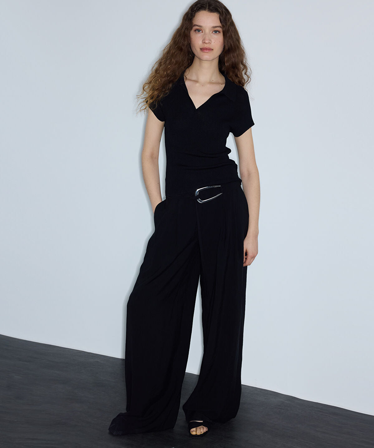 Wide-Leg Trousers with Belt