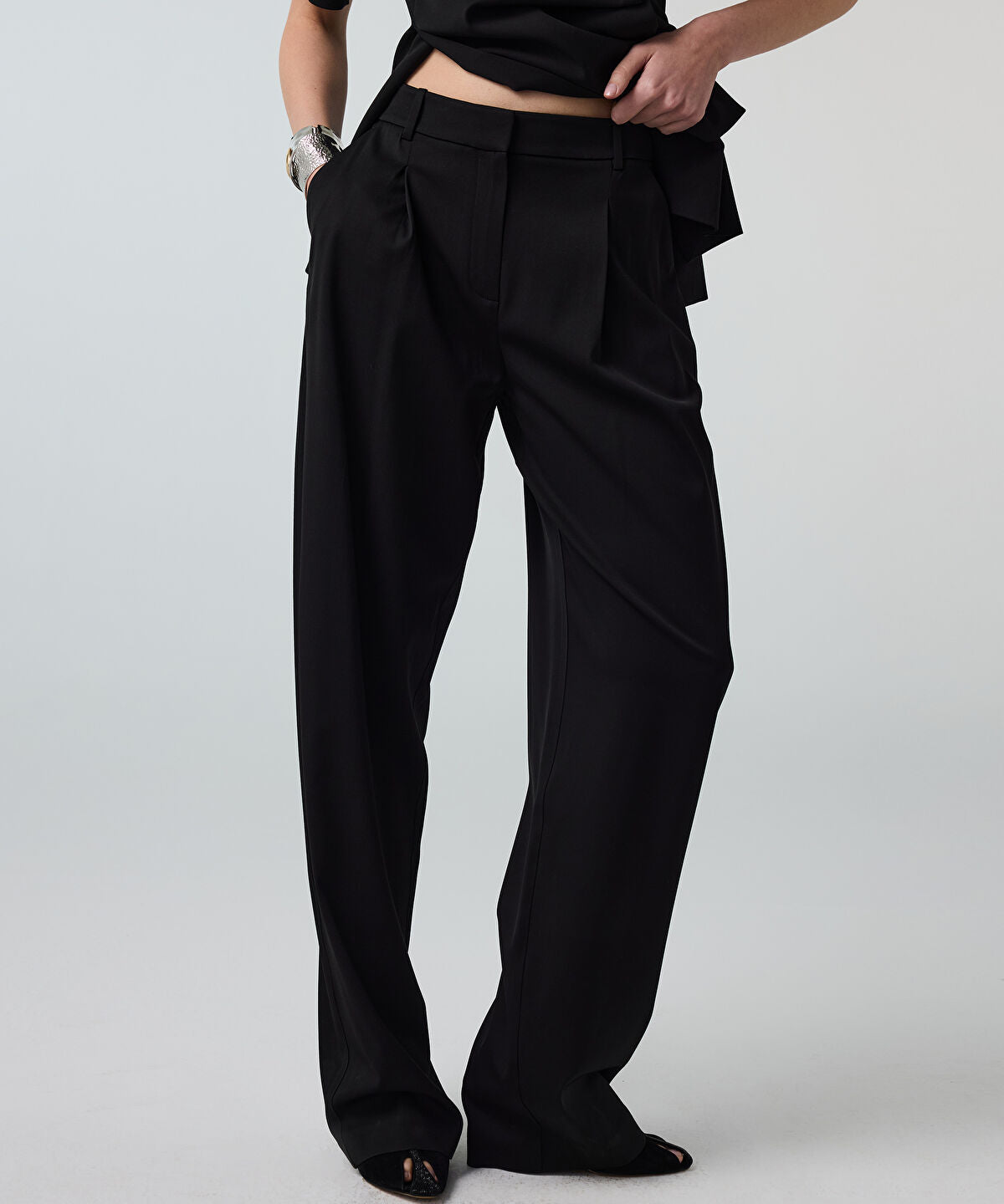 Viscose-Blend Wide-Leg Trousers