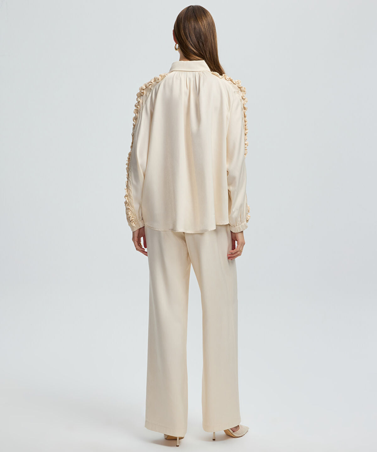 Zoomed Mixed Knit Sleeve Jacket