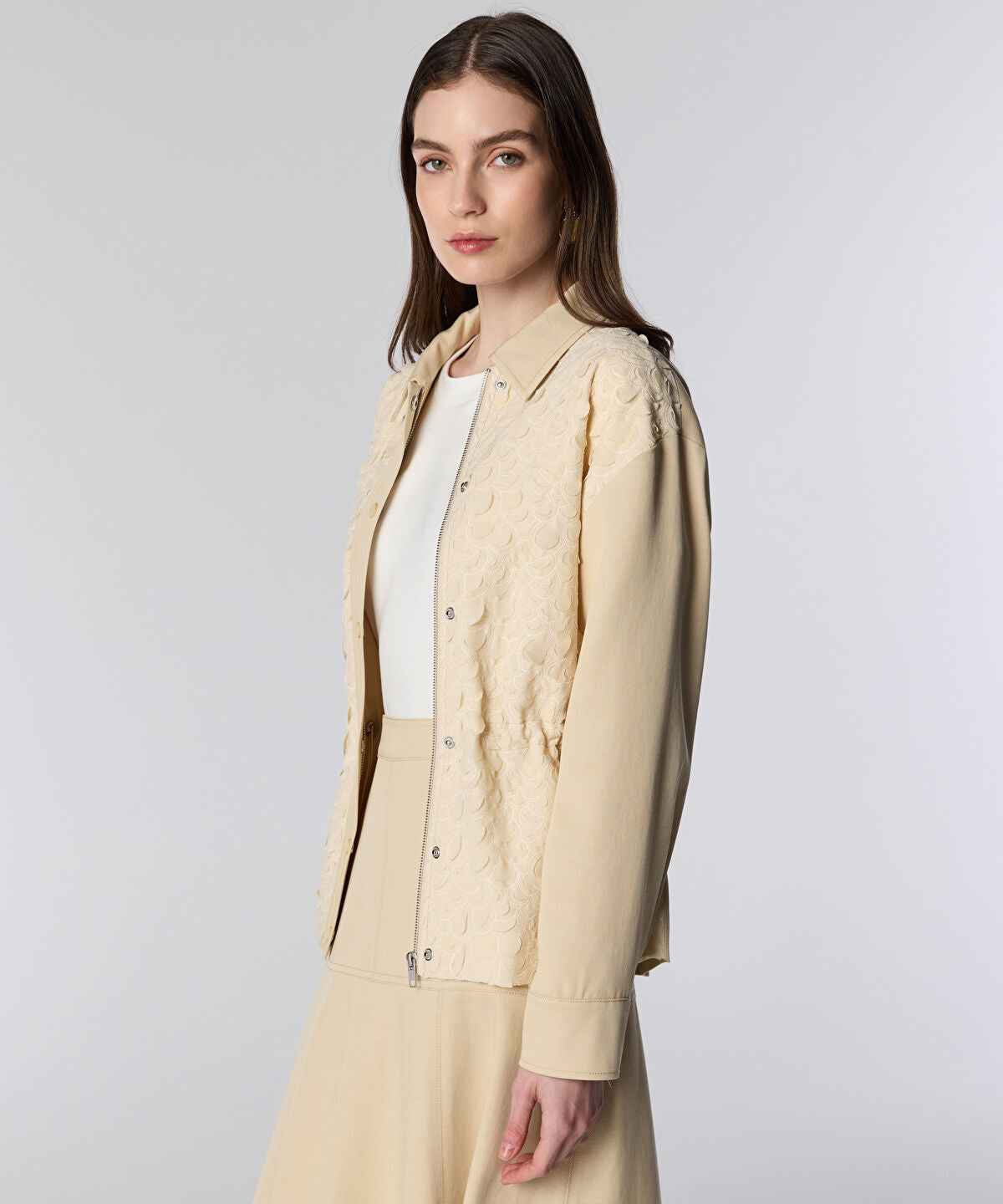 Zoomed JACKET
