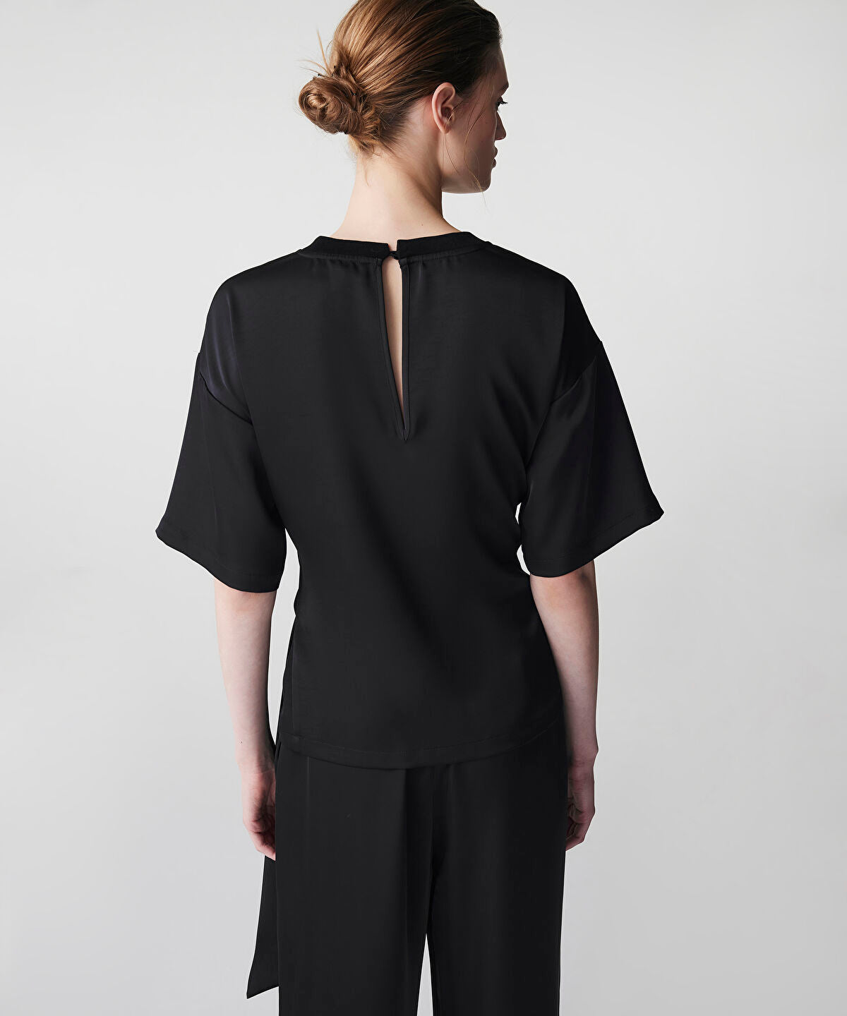 Zoomed Belted Satin Blouse