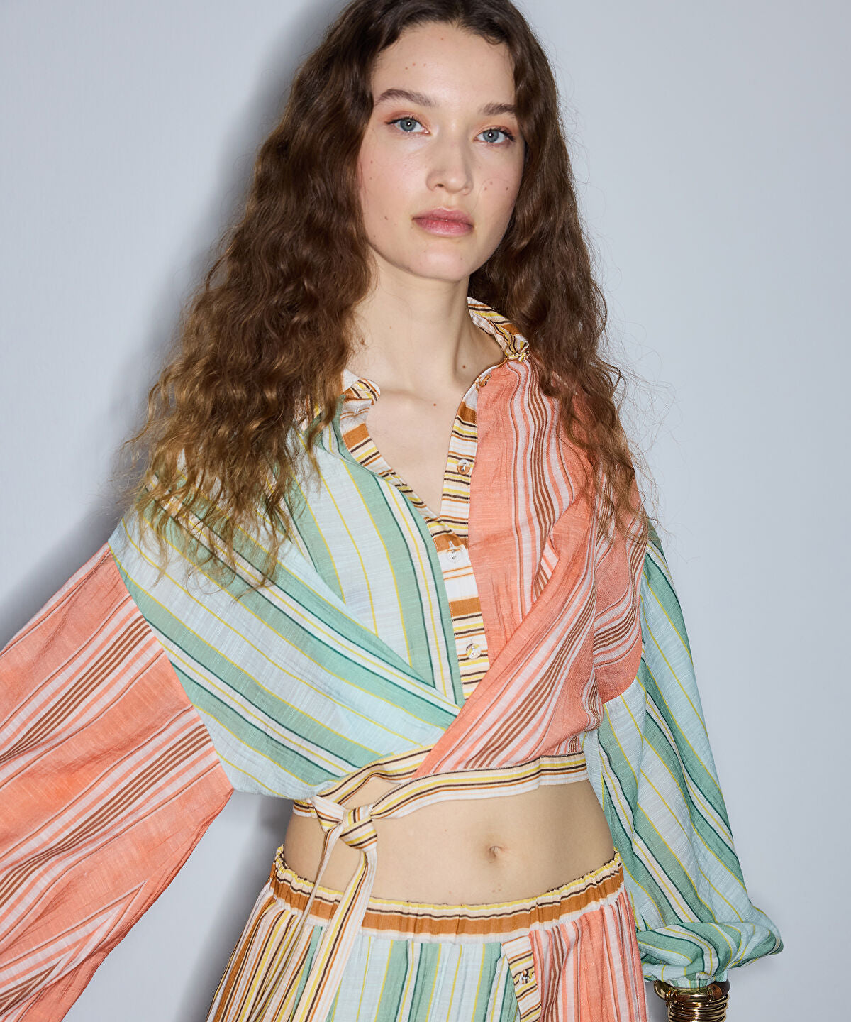Zoomed Color-Block Striped Blouse
