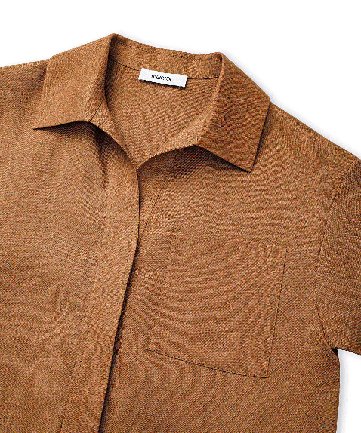 Zoomed Single-Pocket Linen Blouse