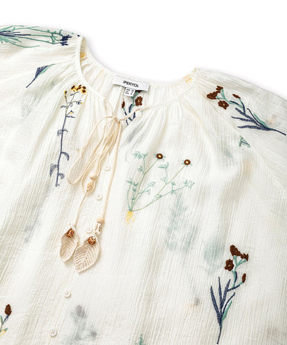 Textured Floral Embroidered Blouse