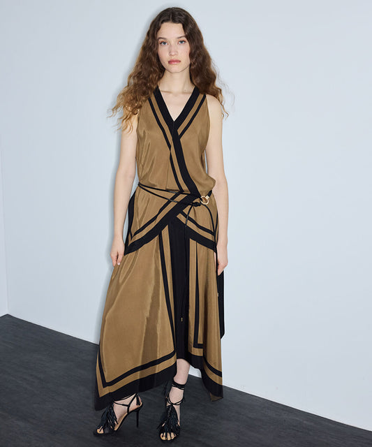 Asymmetric Contrast-Trimmed Blouse