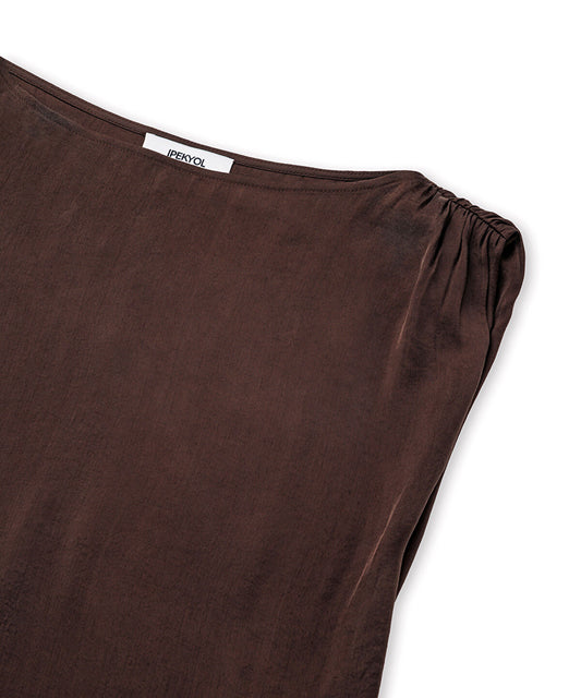 Asymmetric Sleeve Blouse