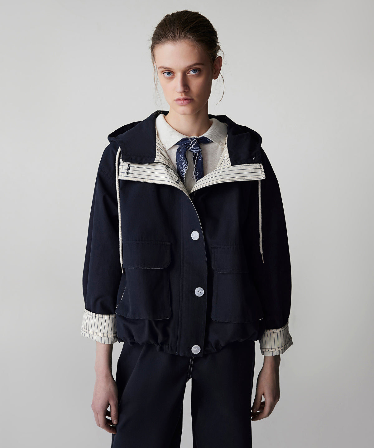 Zoomed Hooded Coat with Large Pockets