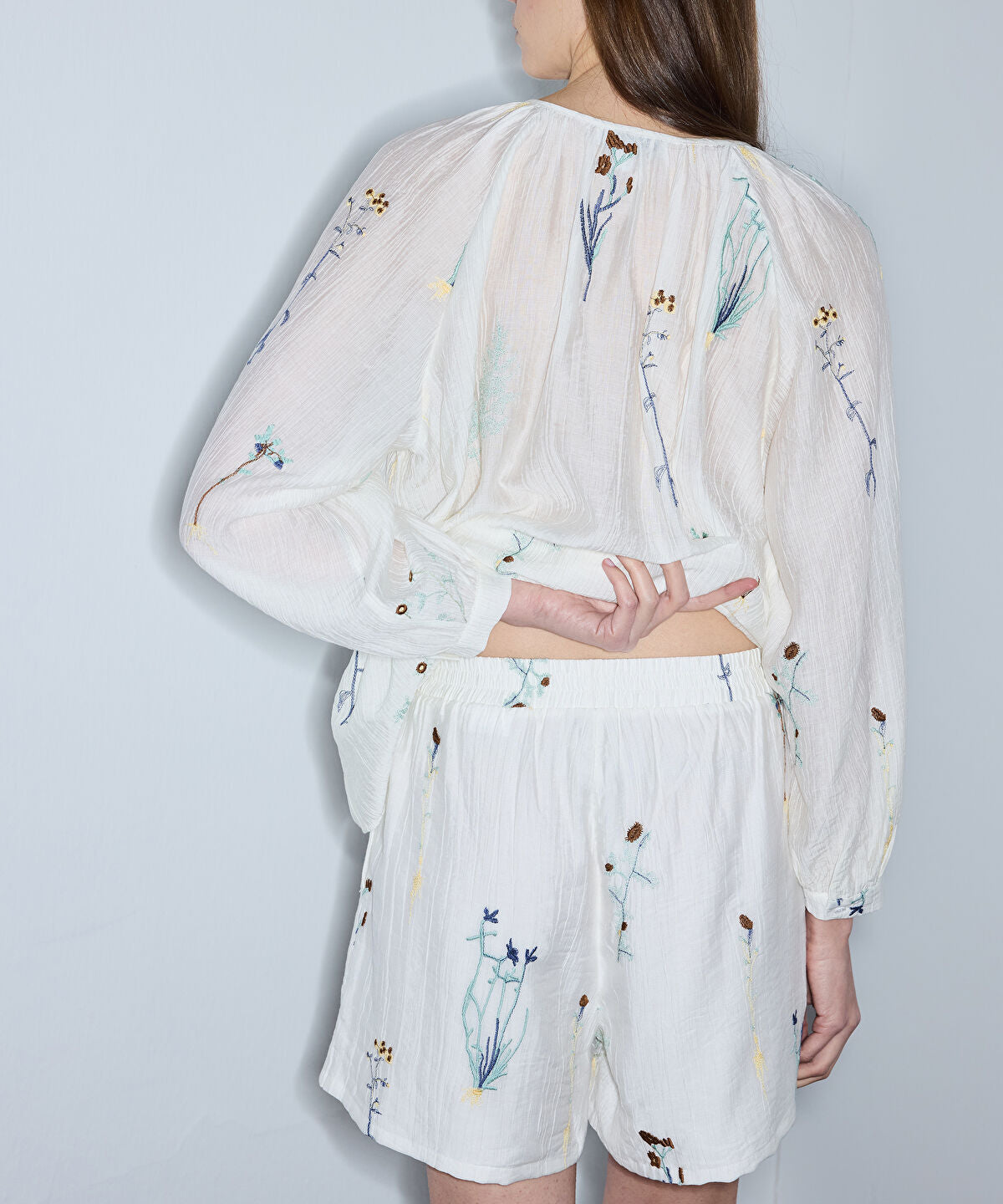 Zoomed Embroidered Elastic-Waist Shorts